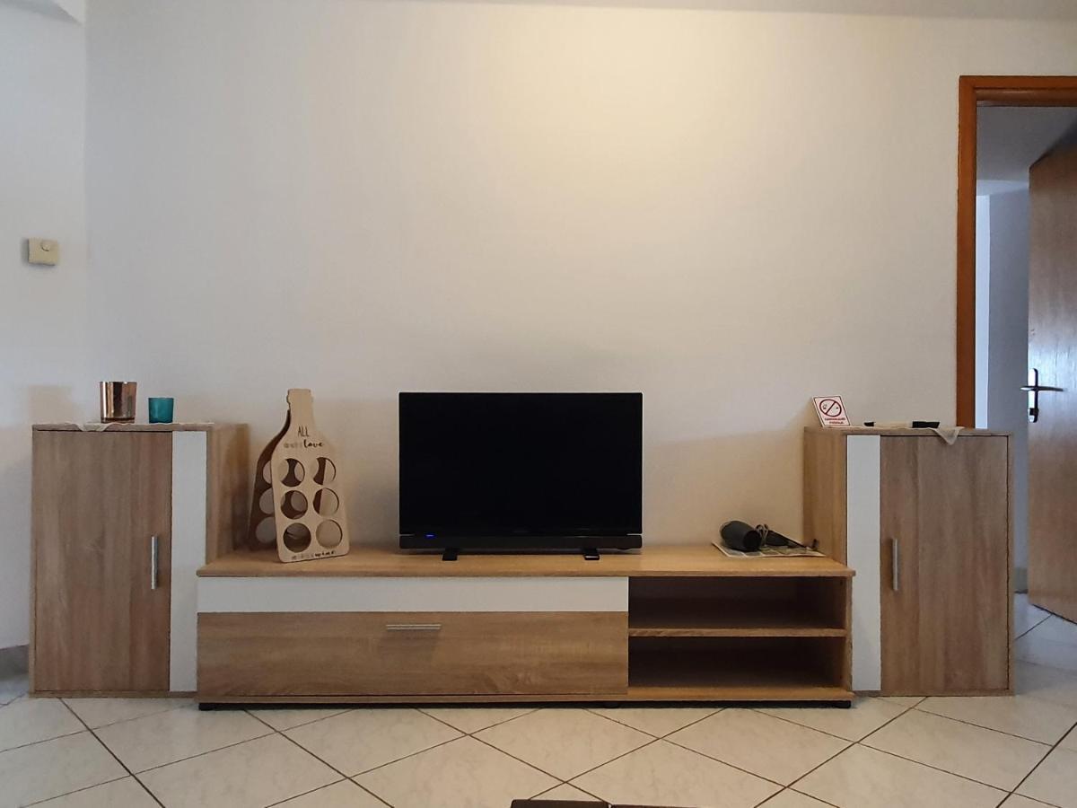 Apartments & Rooms Krk Krk Island Luaran gambar
