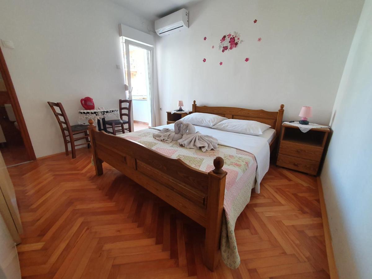 Apartments & Rooms Krk Krk Island Luaran gambar